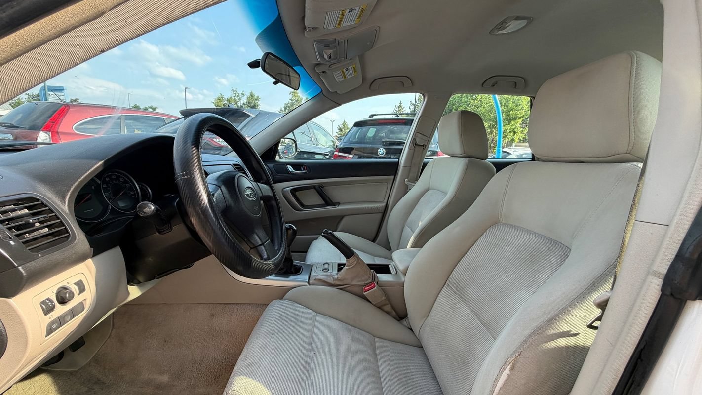 Used 2007 Subaru Outback 2.5i AWD/4WD image 7