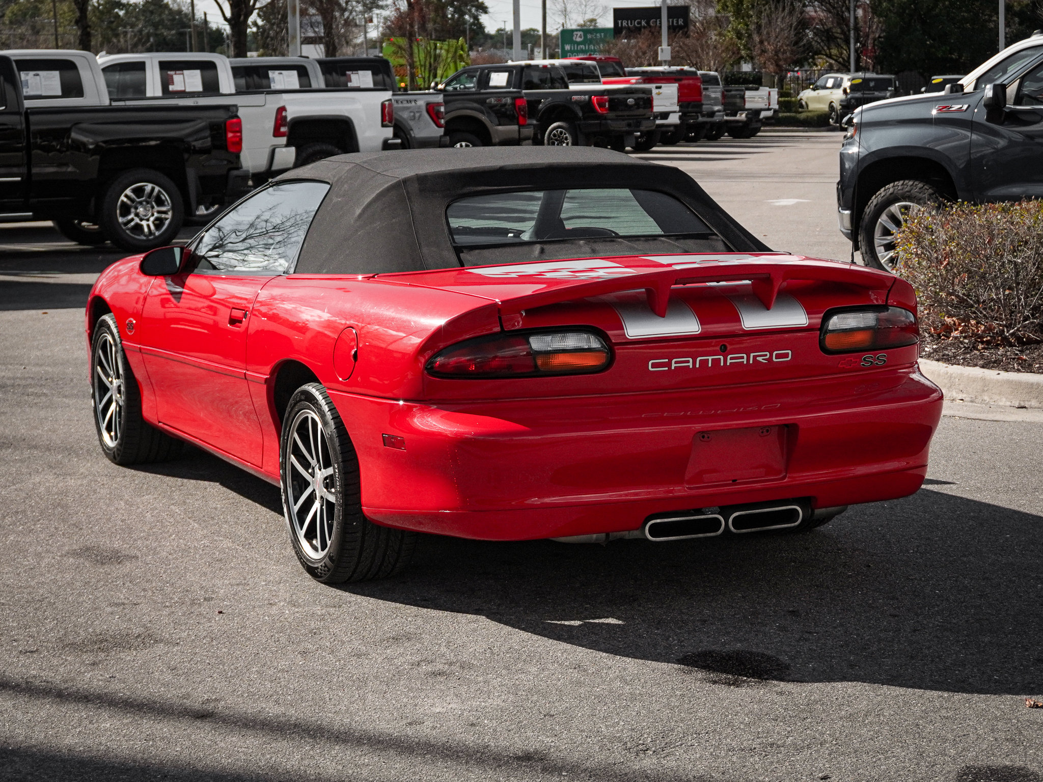 Used 2002 Chevrolet Camaro Z28 w/ SS Performance/Appearance Pkg image 7