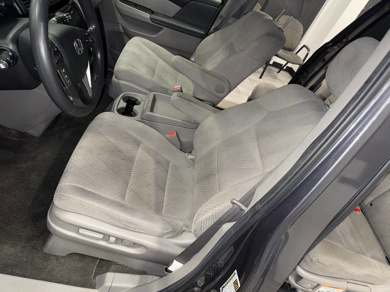Used 2014 Honda Odyssey EX image 27