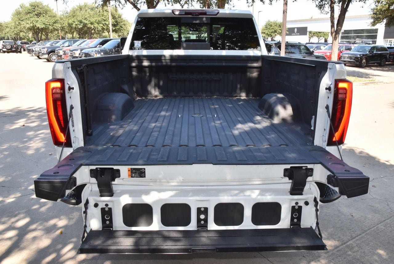 Used 2024 GMC Sierra 2500 Denali w/ Denali Reserve Package AWD/4WD image 39