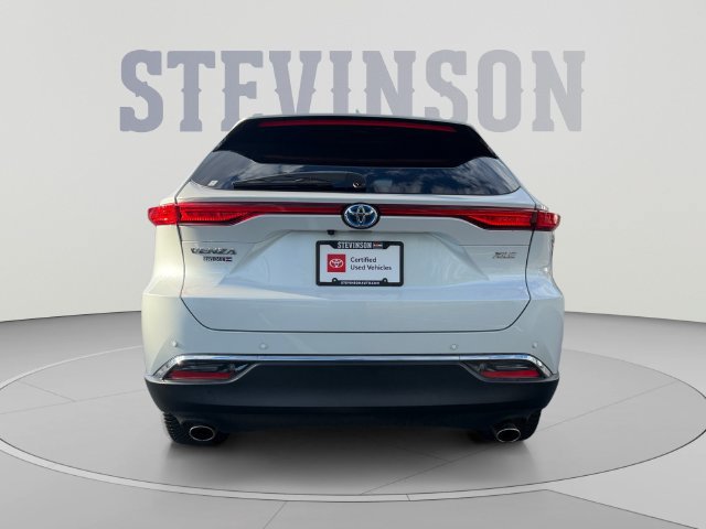 Certified 2023 Toyota Venza XLE AWD/4WD image 4
