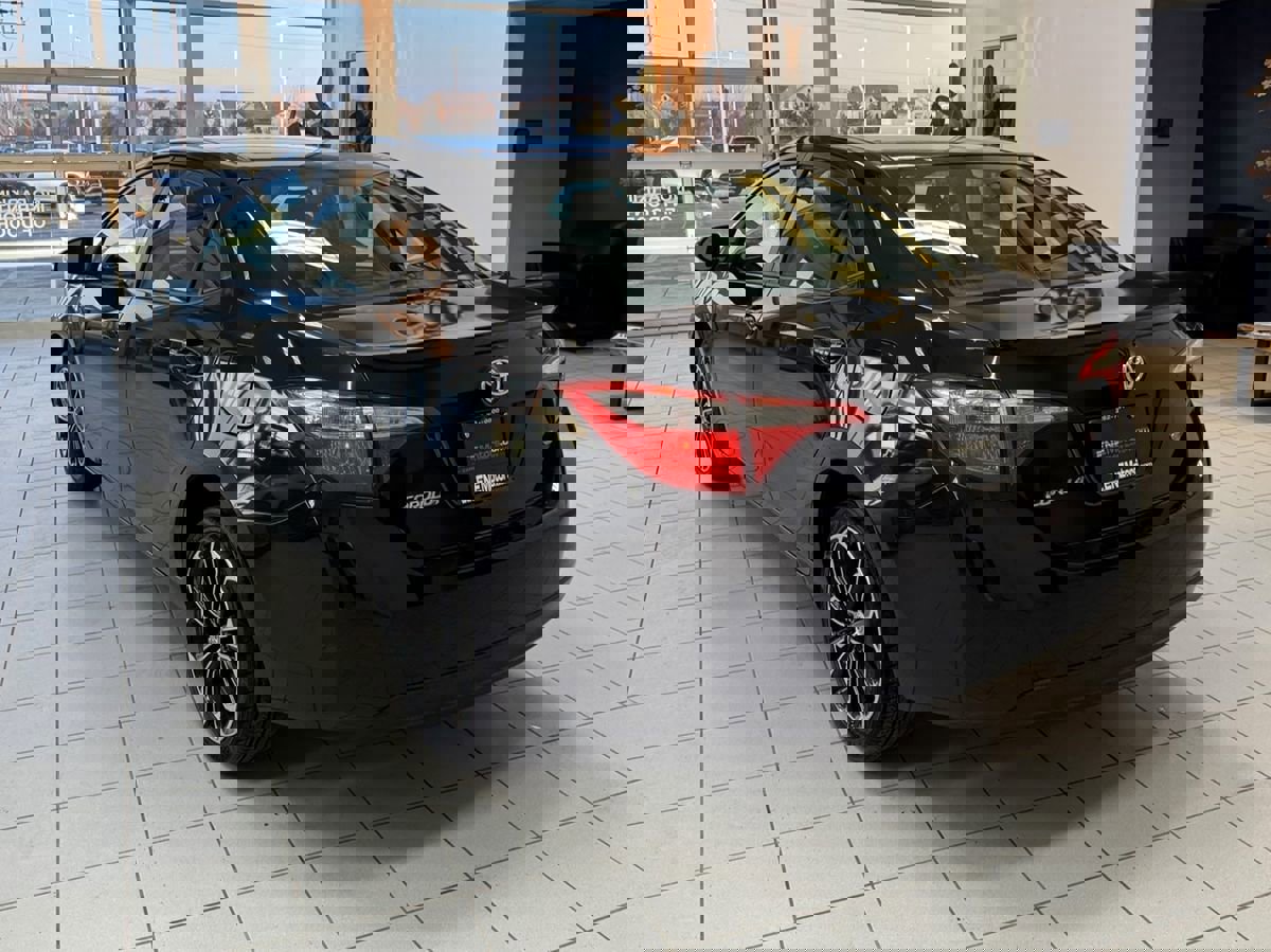 Used 2014 Toyota Corolla S image 53