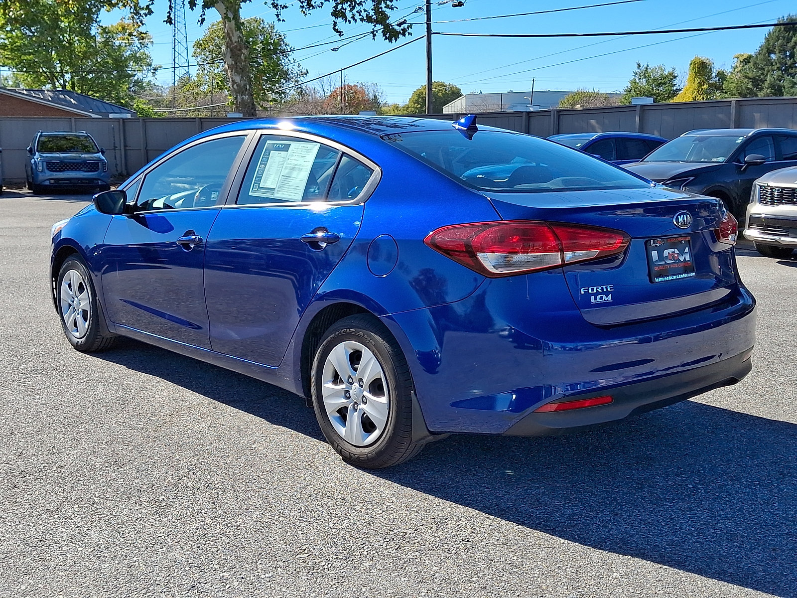 Used 2017 Kia Forte LX FWD image 7