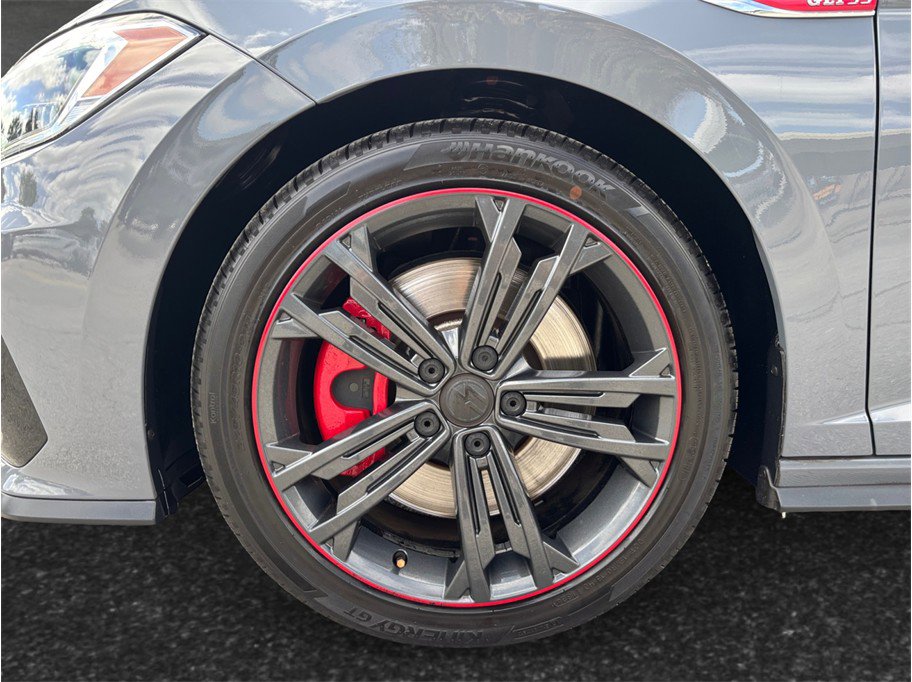 Used 2019 Volkswagen Jetta GLI image 12