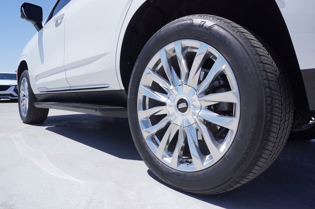 Certified 2023 Cadillac Escalade Premium Luxury AWD/4WD image 6