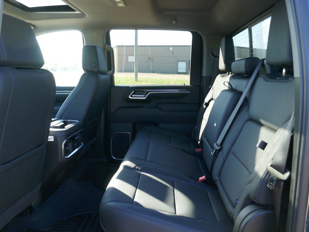 New 2026 Chevrolet Silverado 2500 LTZ w/ LTZ Plus Package AWD/4WD image 16