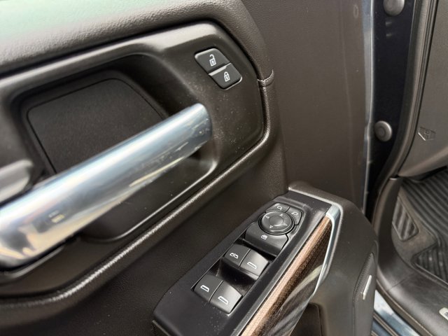 Used 2020 Chevrolet Silverado 1500 RST w/ All-Star Edition image 18