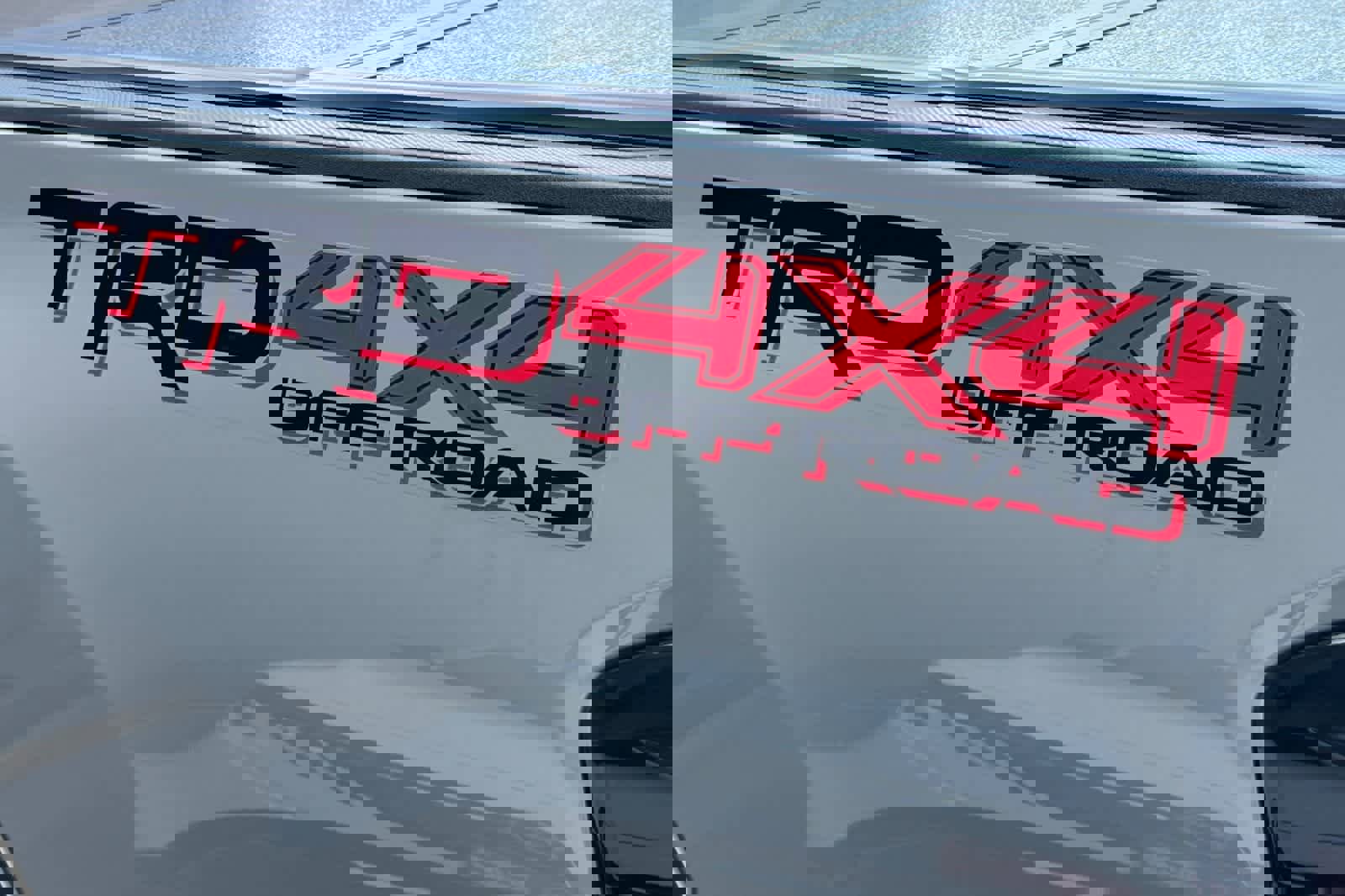 Used 2021 Toyota Tacoma TRD Off-Road w/ Technology Package image 15