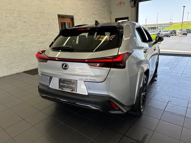 New 2026 Lexus UX 300h AWD image 7