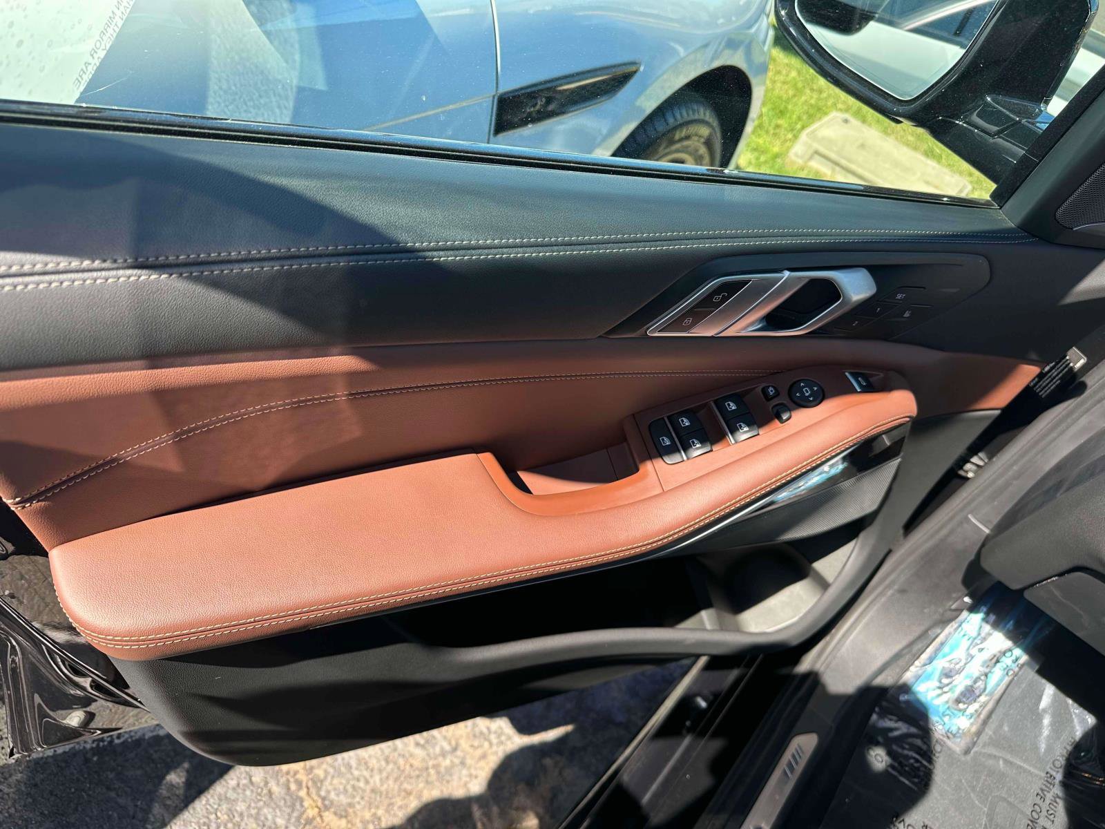 Used 2024 BMW X5 xDrive40i w/ M Sport Package image 15