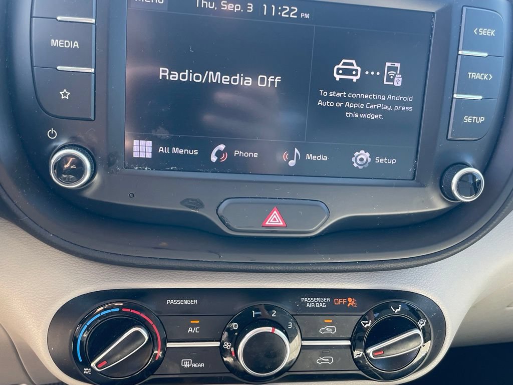 Certified 2022 Kia Soul LX FWD image 16