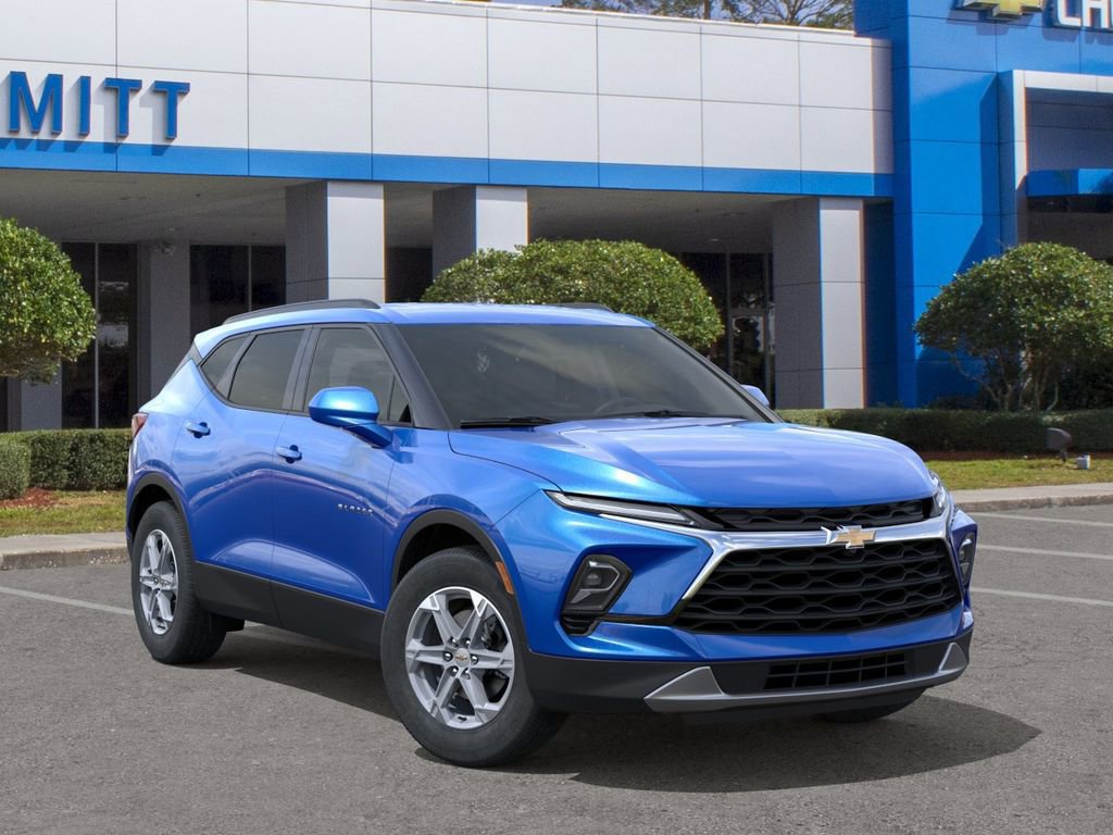 New 2026 Chevrolet Blazer LT w/ Convenience Package FWD image 7