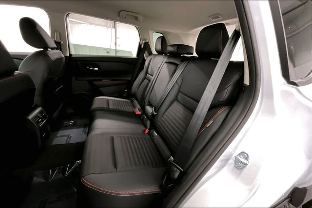 New 2026 Nissan Rogue SV AWD/4WD image 11