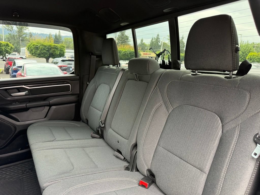 Used 2024 RAM 1500 Big Horn AWD/4WD image 29