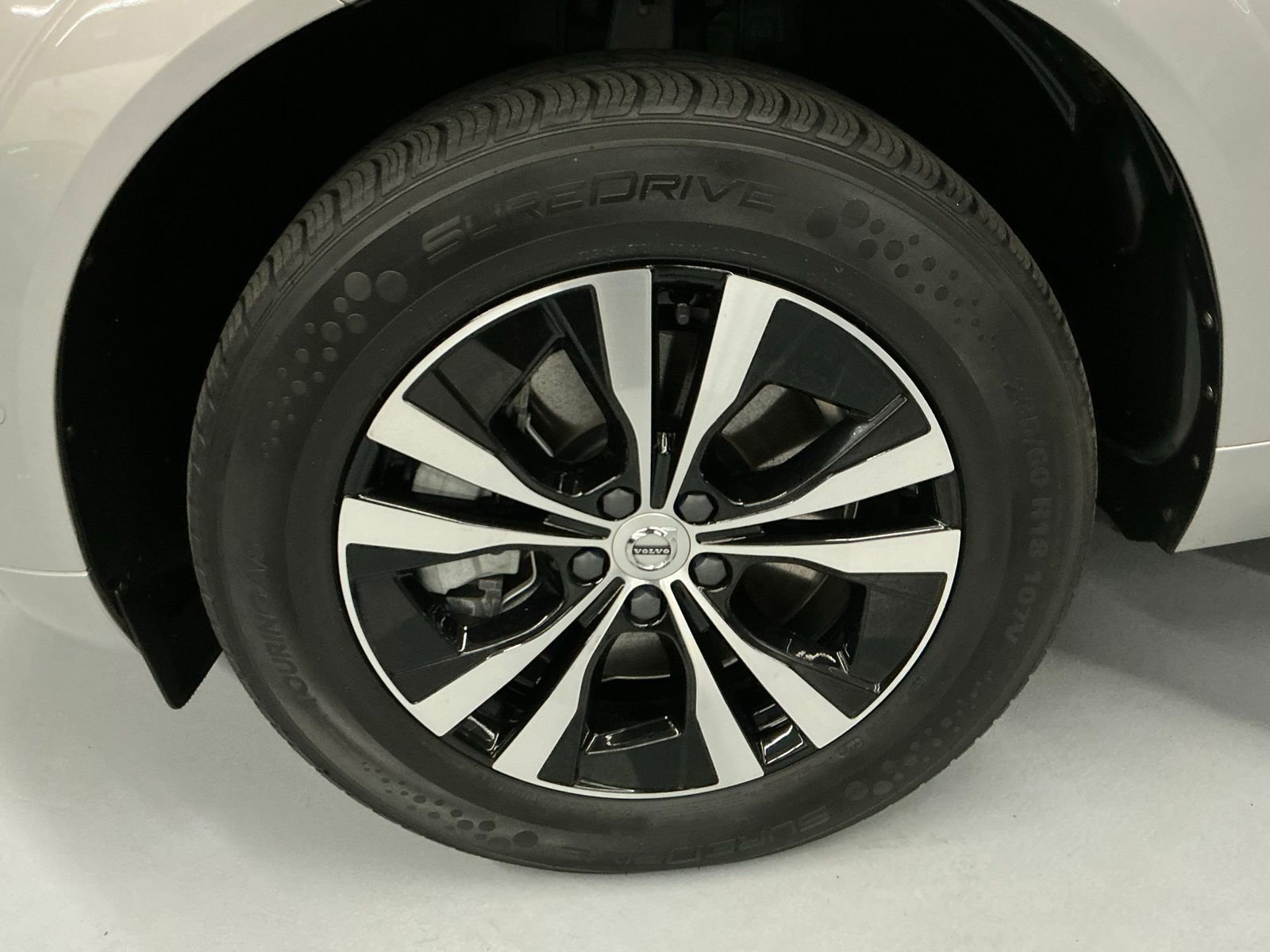 Used 2022 Volvo XC60 T8 Inscription Expression image 34