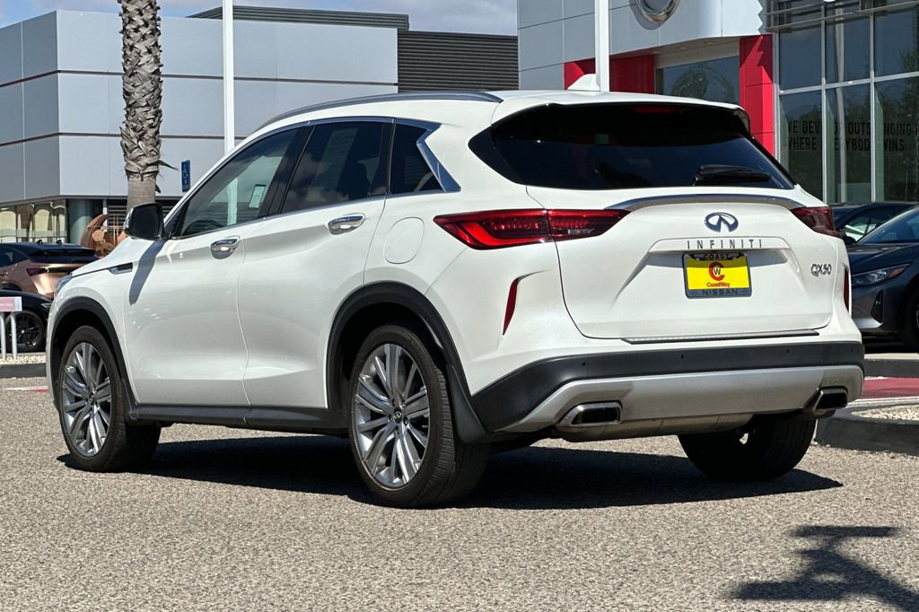 Used 2022 INFINITI QX50 Sensory image 6