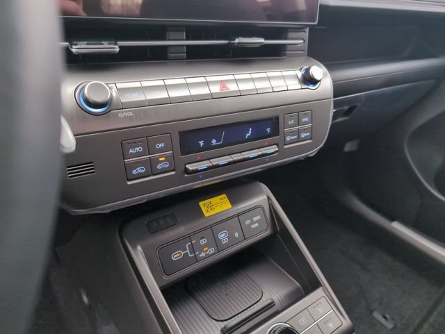New 2026 Hyundai Kona Limited FWD image 22