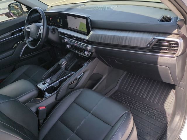 Used 2025 Kia Telluride EX w/ EX Captain's Chair Package FWD image 36