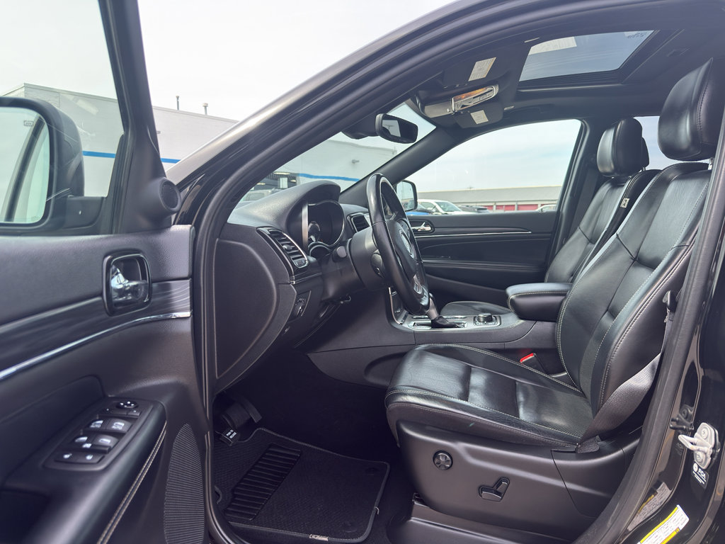 Used 2021 Jeep Grand Cherokee Limited w/ Quick Order Package 28K 80th AWD/4WD image 10