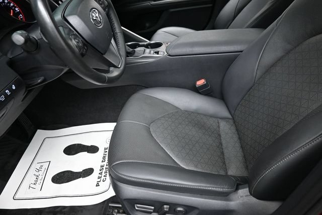 Used 2024 Toyota Camry XSE w/ Navigation Package FWD image 15