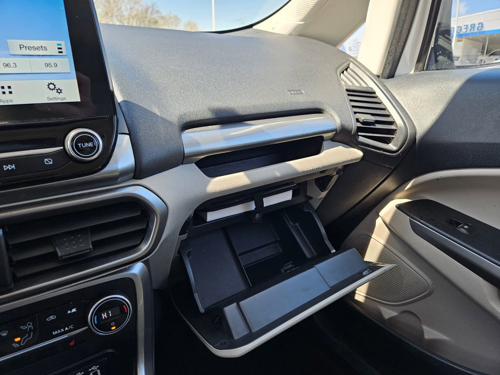 Used 2018 Ford EcoSport SE w/ SE Convenience Package FWD image 18