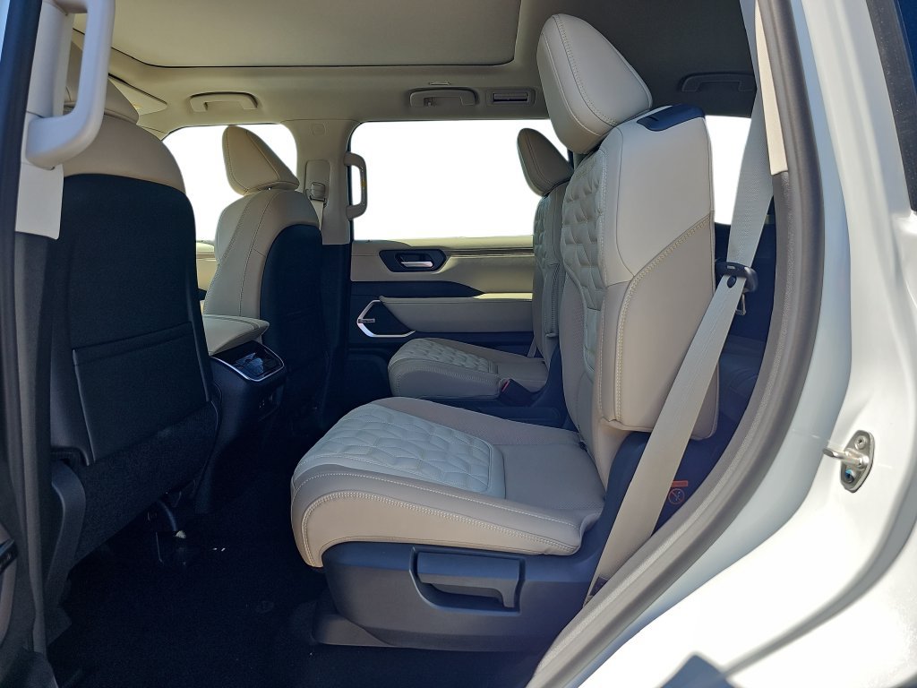 New 2026 Nissan Armada Platinum Reserve AWD/4WD image 14