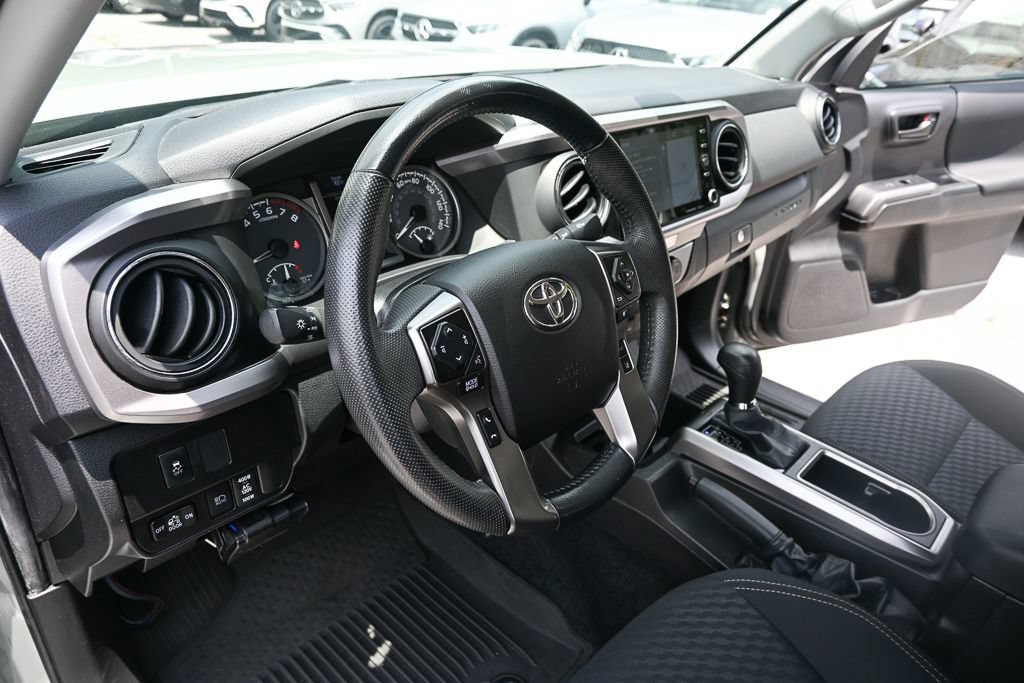Used 2022 Toyota Tacoma SR5 w/ Trail Edition AWD/4WD image 6