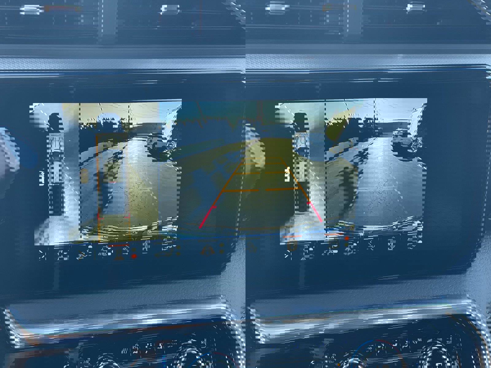 New 2026 GMC Sierra 3500 Denali w/ Denali Reserve Package image 15