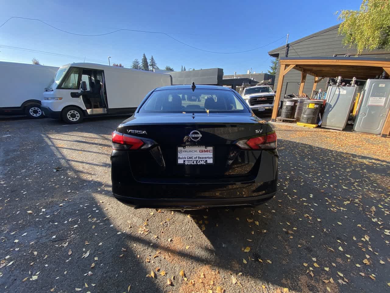 Used 2024 Nissan Versa SV FWD image 5