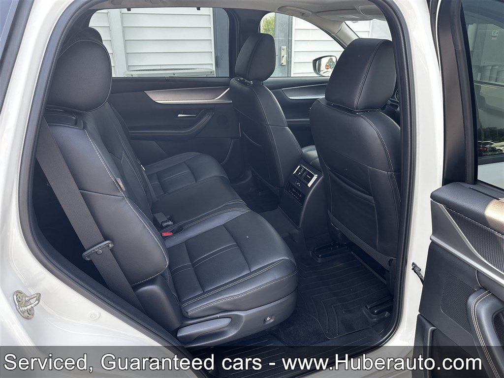 Used 2024 MAZDA CX-90 3.3 Turbo w/ Preferred Plus AWD/4WD image 17