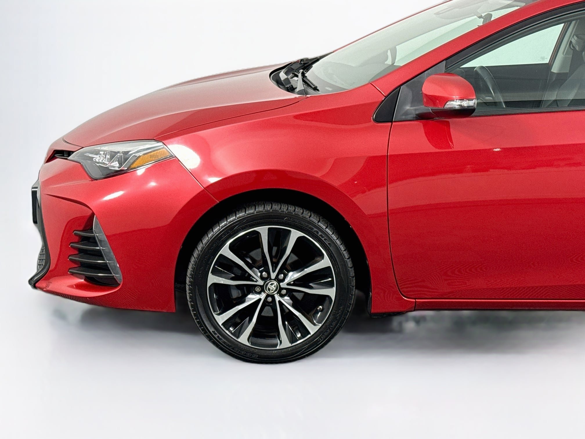 Used 2019 Toyota Corolla SE FWD image 39