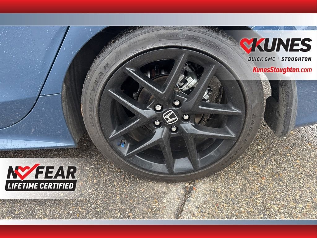 Used 2025 Honda Civic Sport image 17