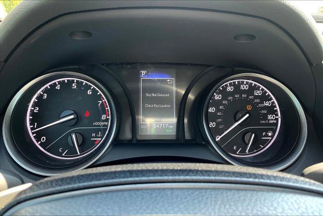 Used 2024 Toyota Camry SE w/ Convenience Package FWD image 13