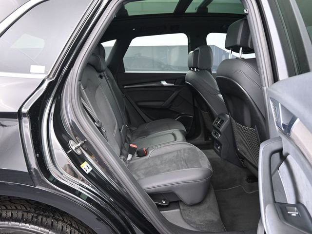 Used 2022 Audi SQ5 Premium Plus w/ Premium Plus Package image 41