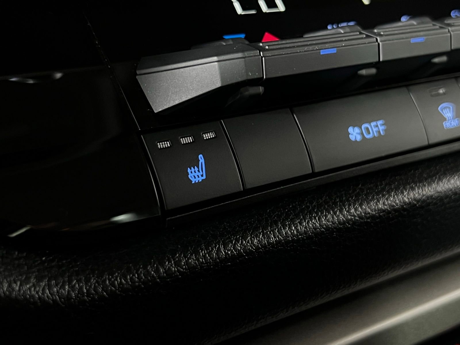 Used 2024 Toyota Tundra SR5 image 18