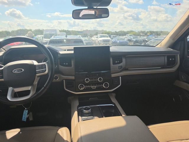 Used 2024 Ford Expedition Max Limited RWD image 11