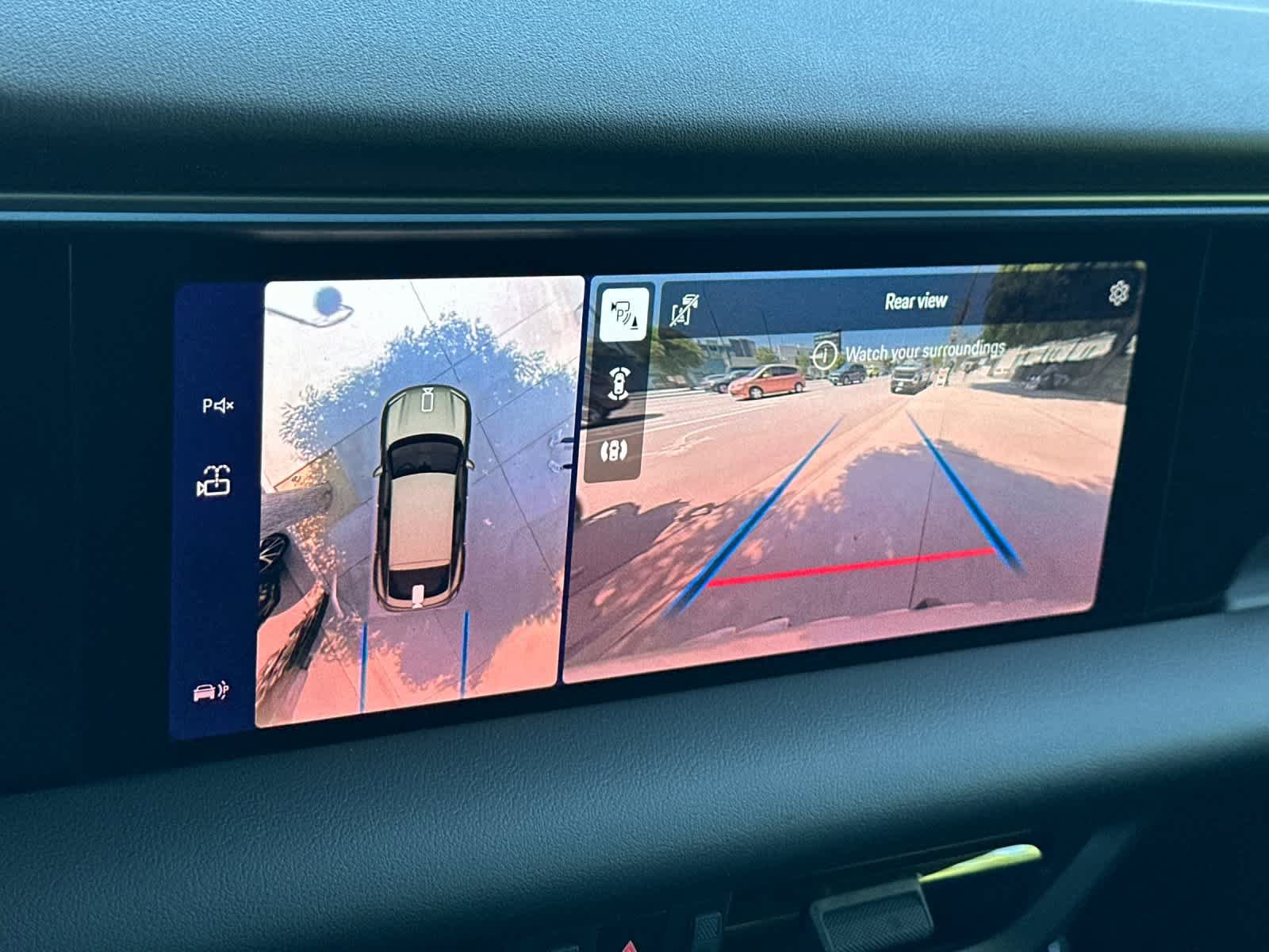 New 2026 Porsche Macan Electric RWD image 23