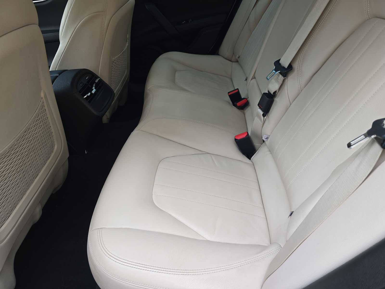 Used 2019 Maserati Ghibli S Q4 image 12