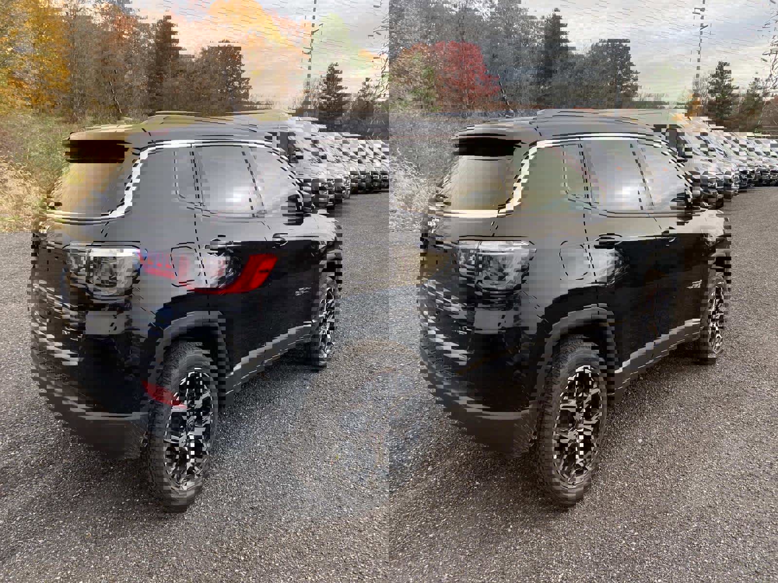 New 2026 Jeep Compass Limited image 3