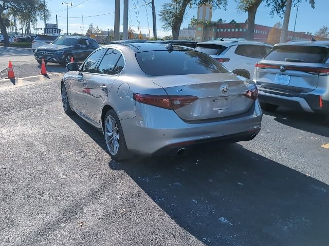 Used 2020 Alfa Romeo Giulia Sprint w/ Cold Weather Package image 4