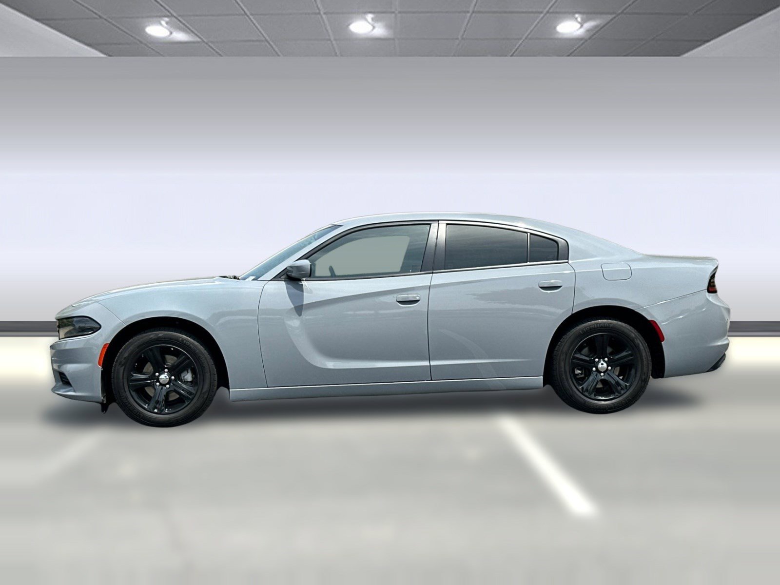 Used 2022 Dodge Charger SXT image 2