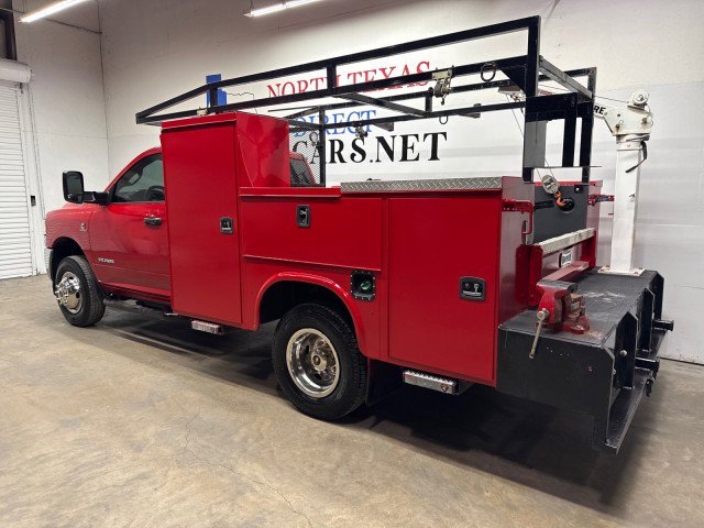 Used 2020 RAM 3500 Tradesman w/ Chrome Appearance Group image 9