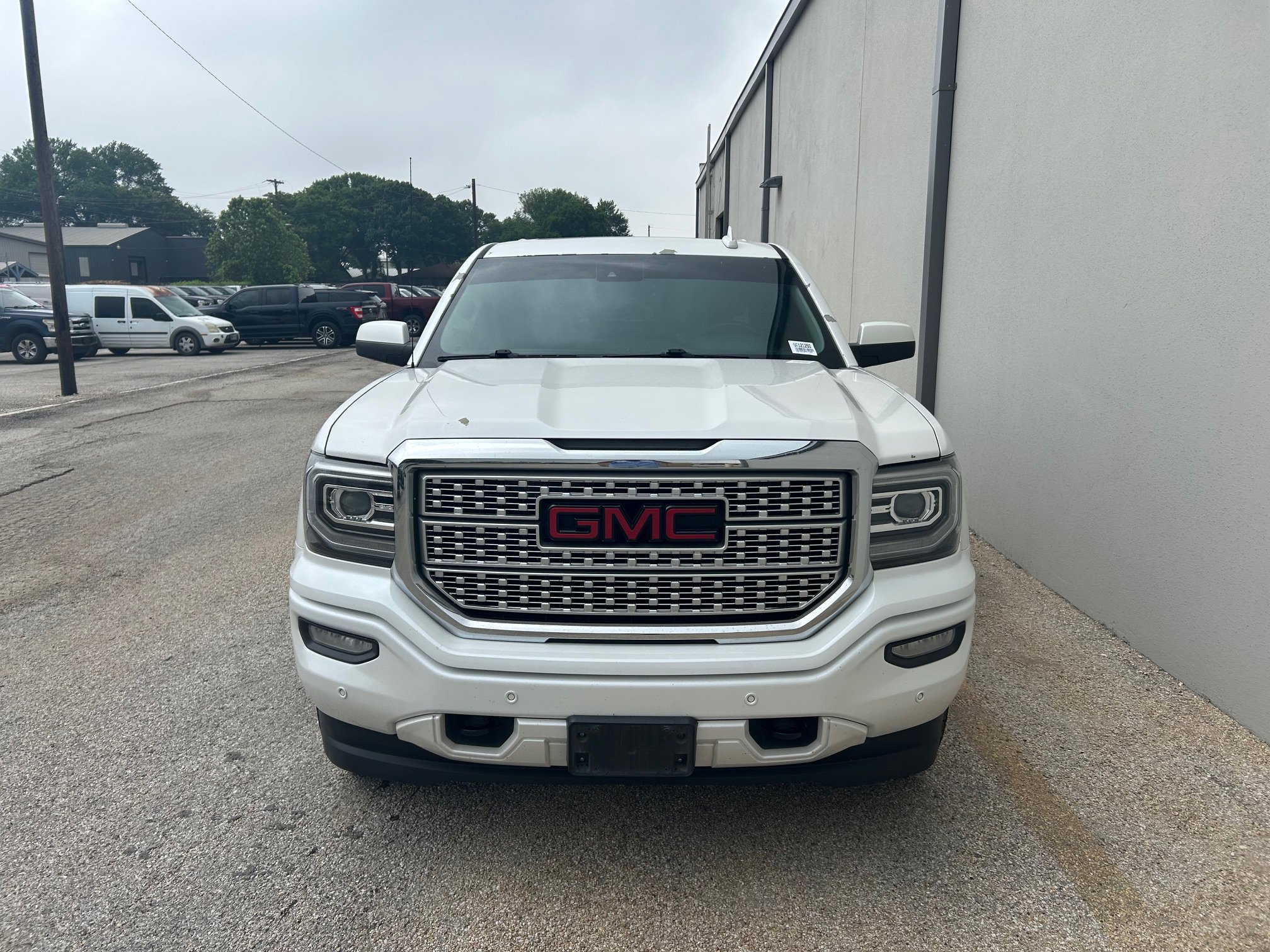 Used 2017 GMC Sierra 1500 Denali AWD/4WD image 14