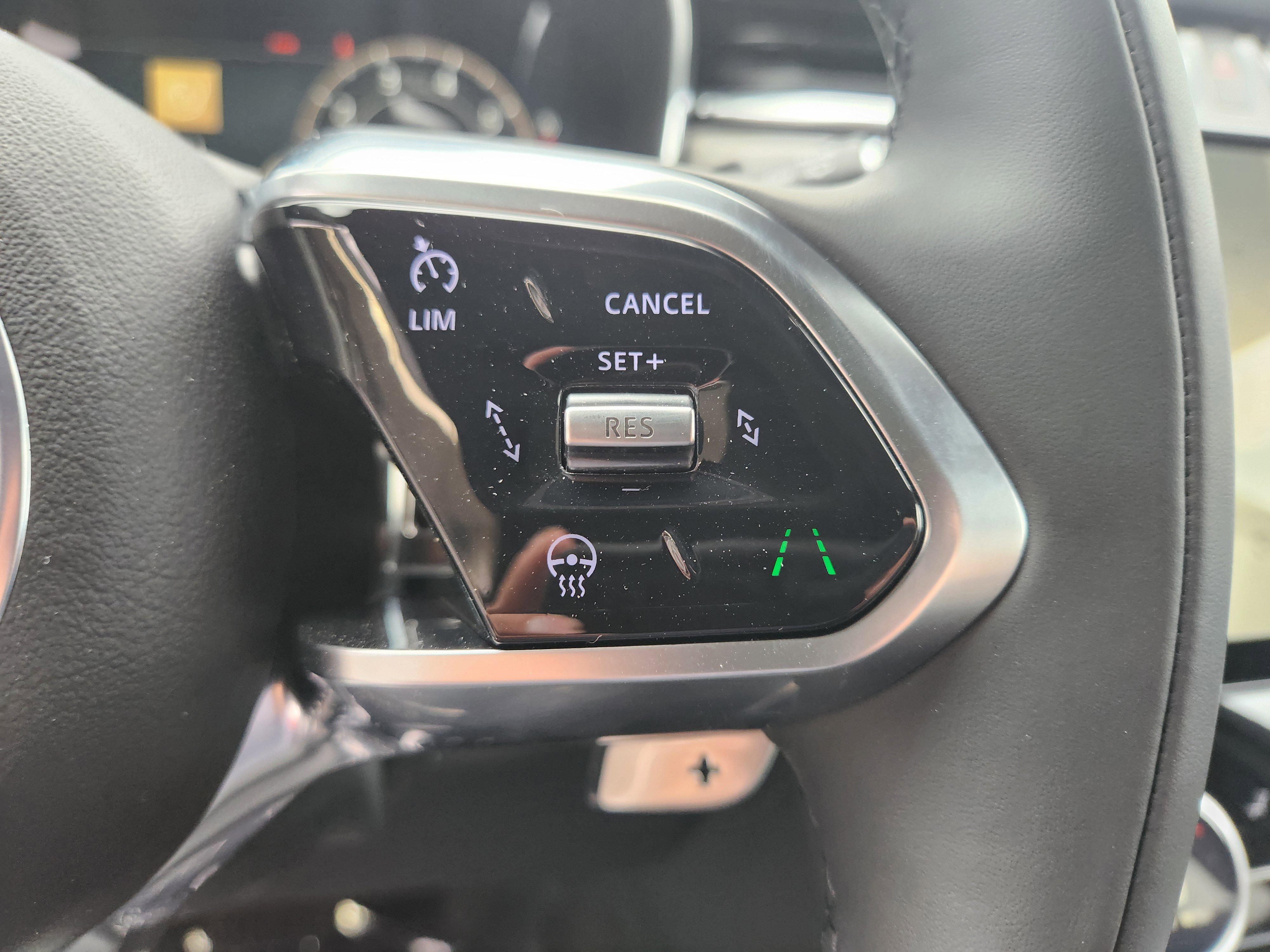 New 2026 Jaguar F-PACE R-Dynamic S image 11