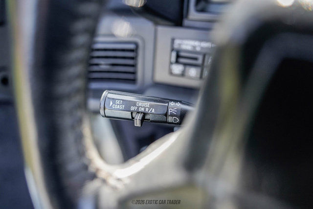 Used 1993 Cadillac Allante FWD image 43