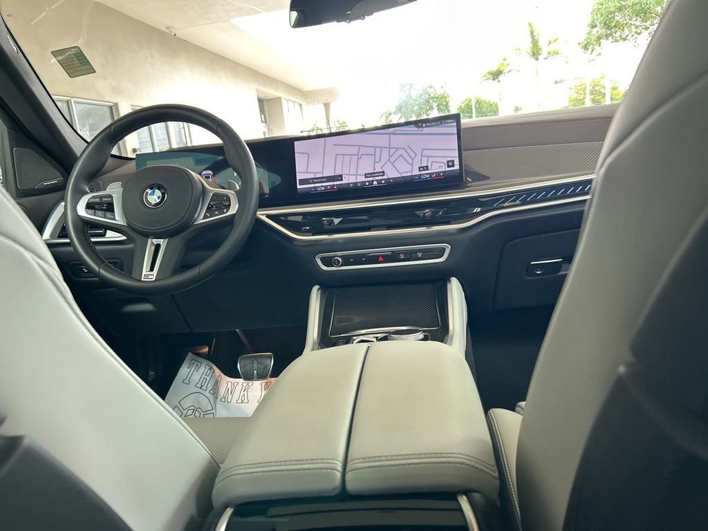 Used 2026 BMW X6 M60i image 33