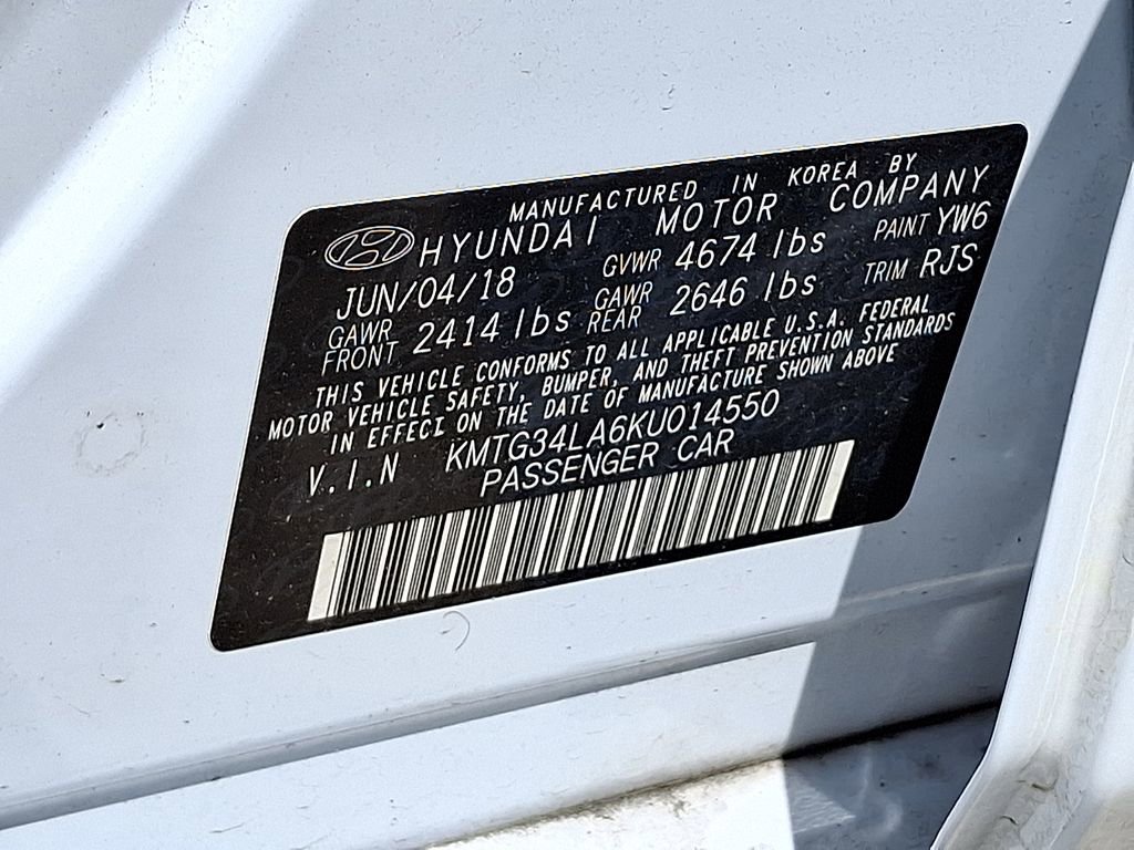 Used 2019 Genesis G70 2.0T Advanced w/ Elite Package image 28