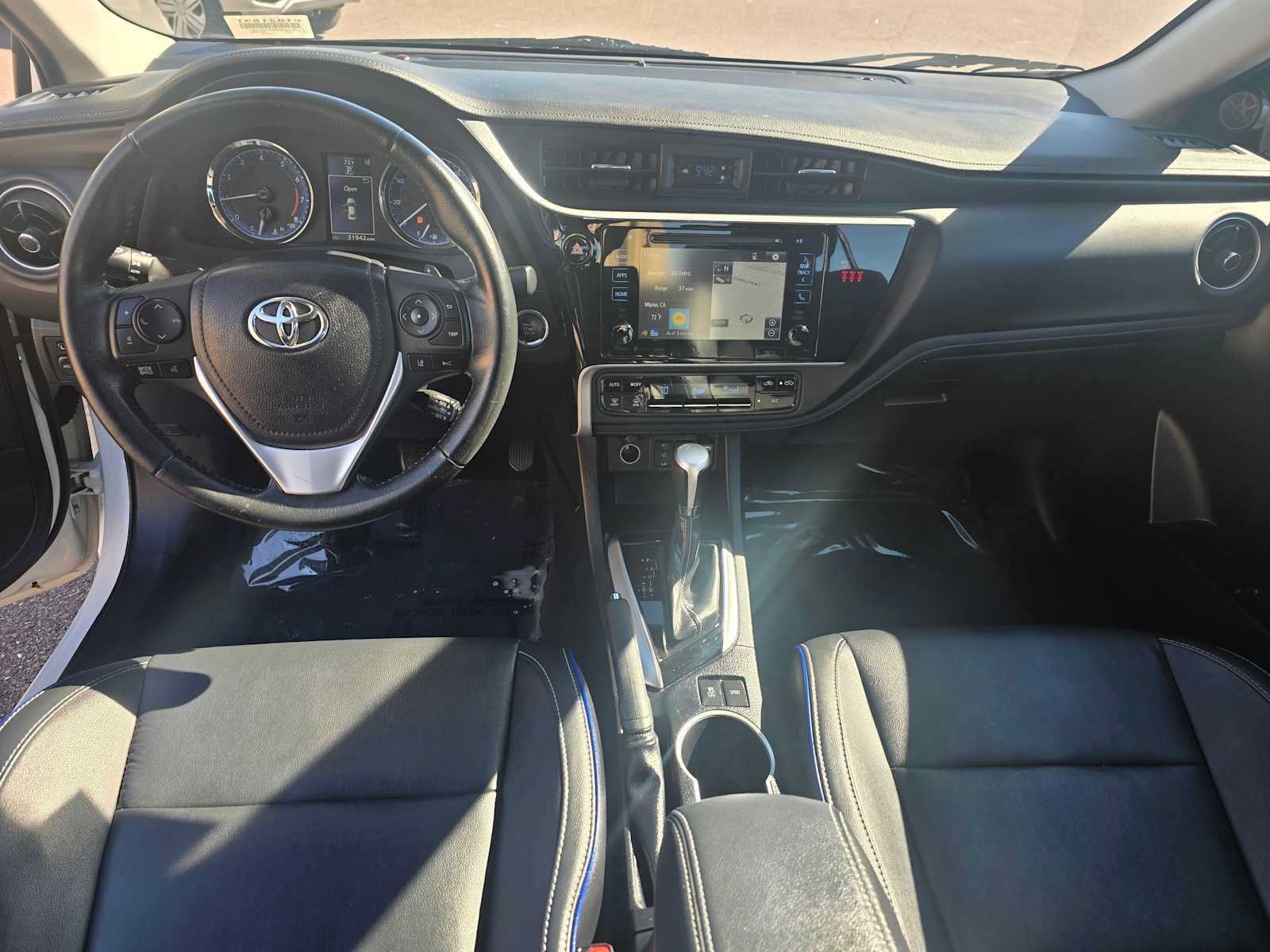 Used 2019 Toyota Corolla XSE FWD image 18
