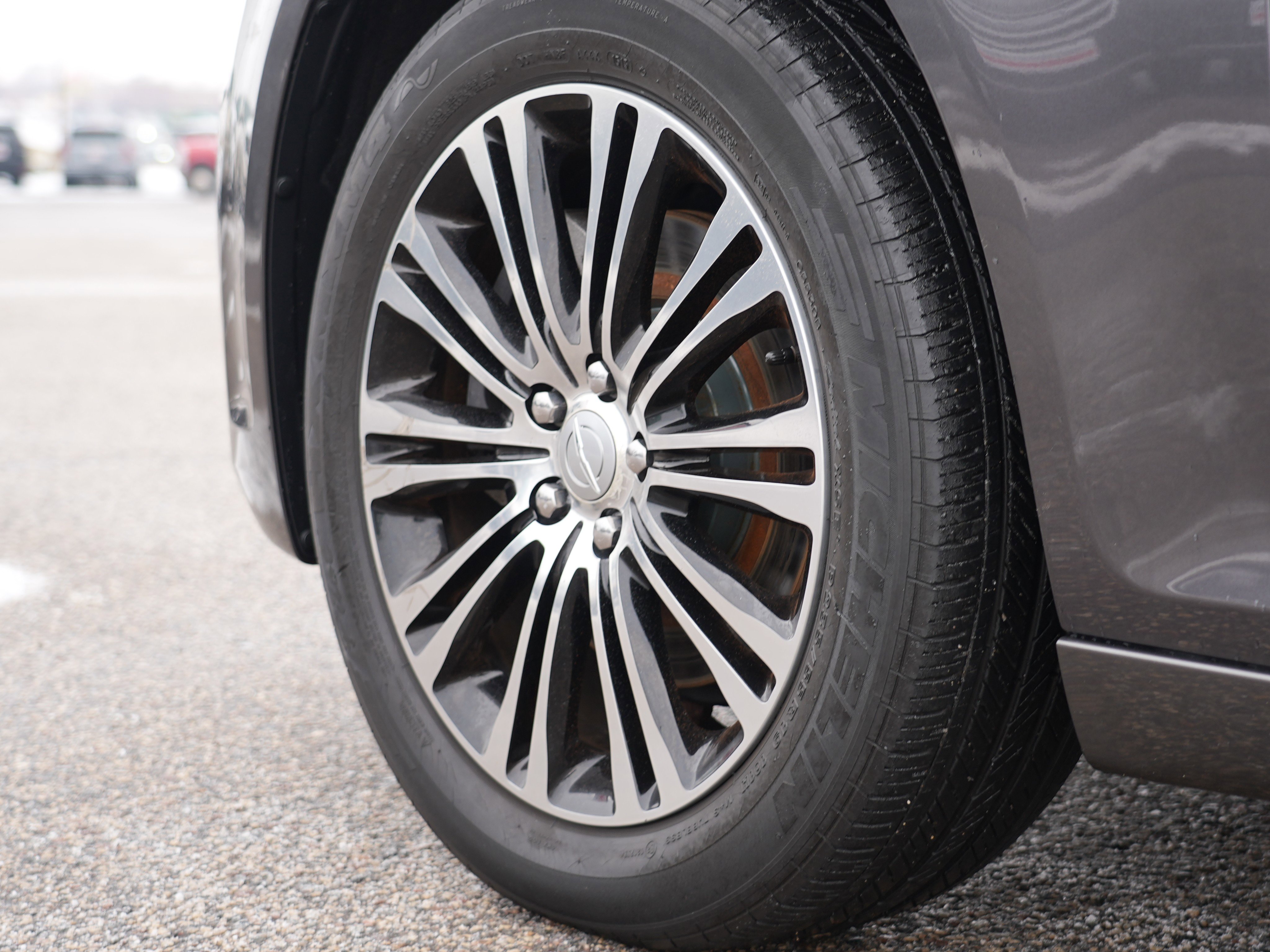 Used 2013 Chrysler 300 S w/ Luxury Group image 11