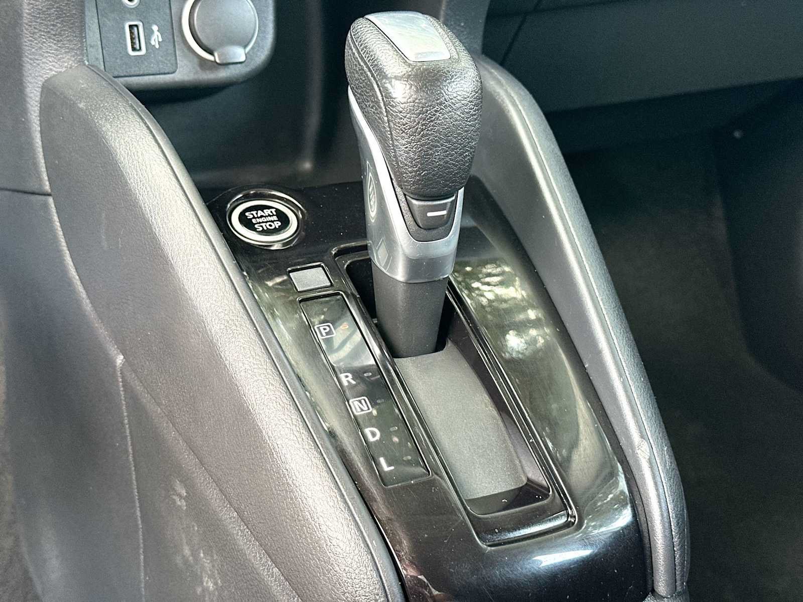 Used 2022 Nissan Kicks S FWD image 21